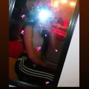 Meet your Posher, Carolina